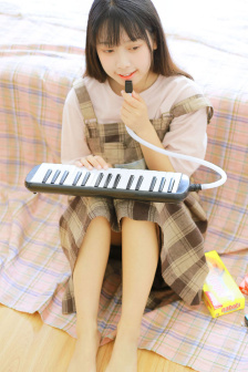 美丽小蜜桃